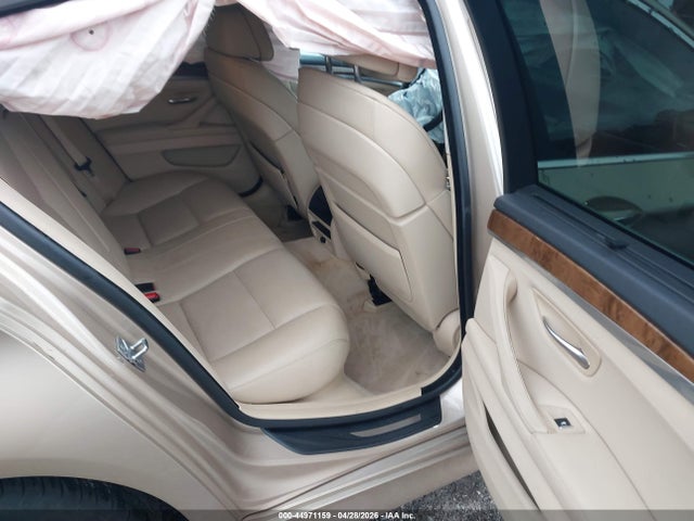 2011 Bmw 535i მანქანა იყიდება აუქციონზე, vin: WBAFR7C57BC602098, აუქციონის ნომერი: 44971159
