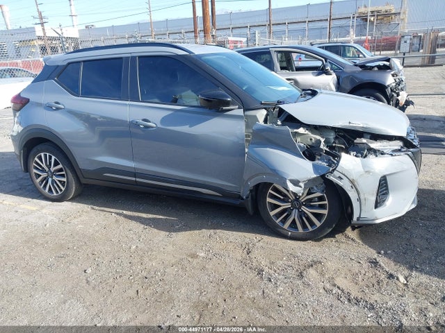 3N1CP5DV7RL500588 Nissan Kicks Sr Xtronic Cvt