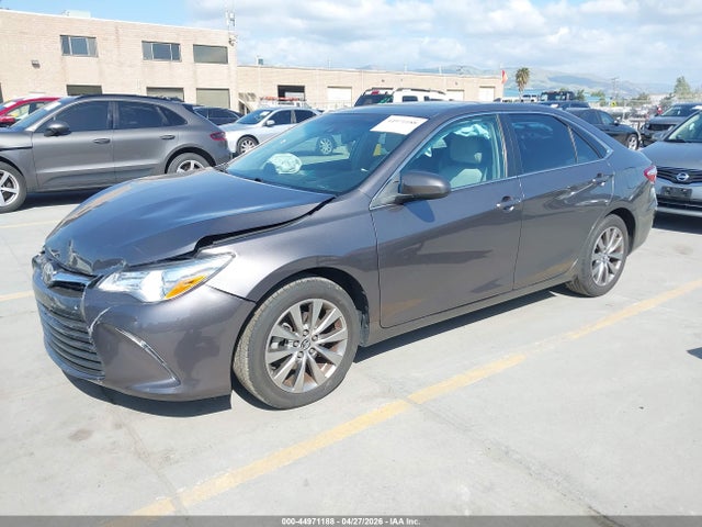 Toyota CAMRY XLE 2016 4T1BF1FK3GU545758 Image 2
