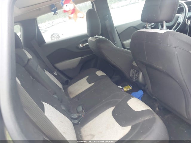 44971189 :رقم المزاد ، 1C4PJLCS1EW299884 vin ، 2014 Jeep Cherokee Latitude مزاد بيع