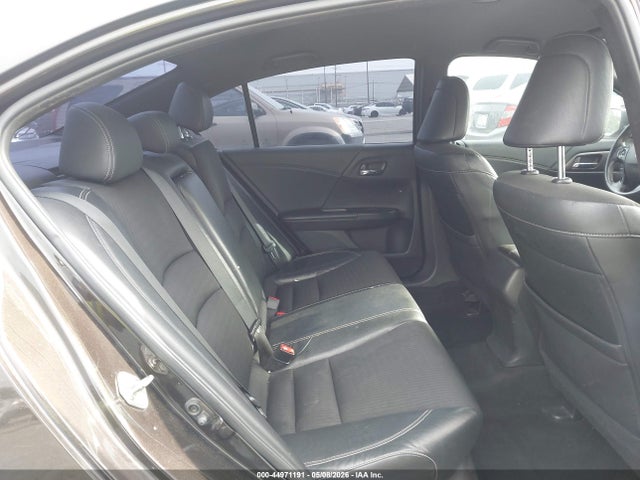 44971191 :رقم المزاد ، 1HGCR2F53GA211037 vin ، 2016 Honda Accord Sport مزاد بيع