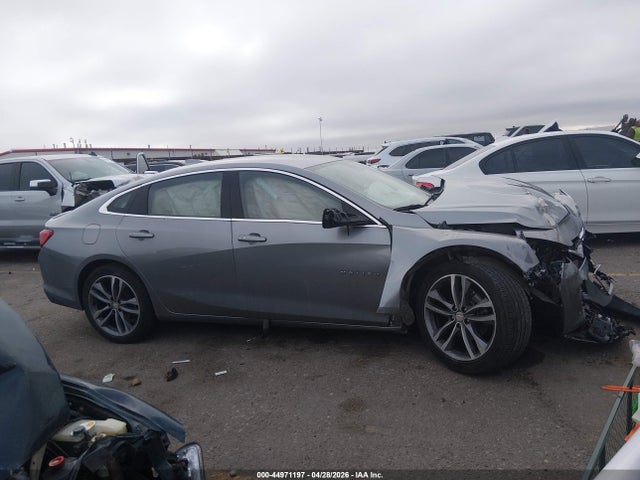 1G1ZD5ST3PF167856 Chevrolet Malibu Fwd 1lt