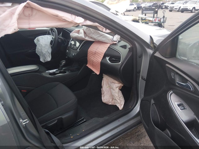 1G1ZD5ST3PF167856 Chevrolet Malibu Fwd 1lt