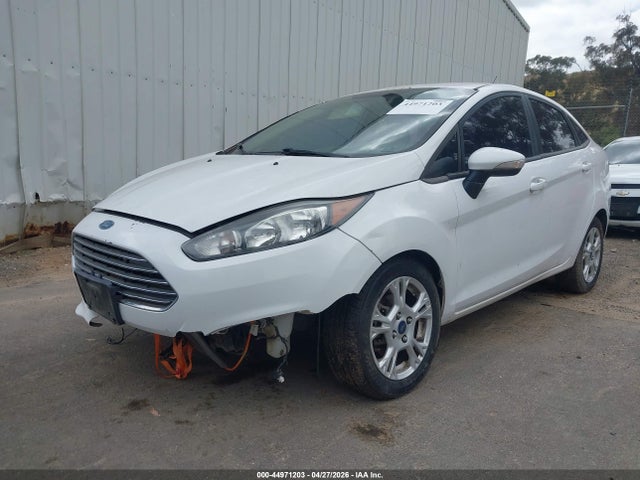 Ford FIESTA SE 2015 3FADP4BJ6FM153424 Image 2