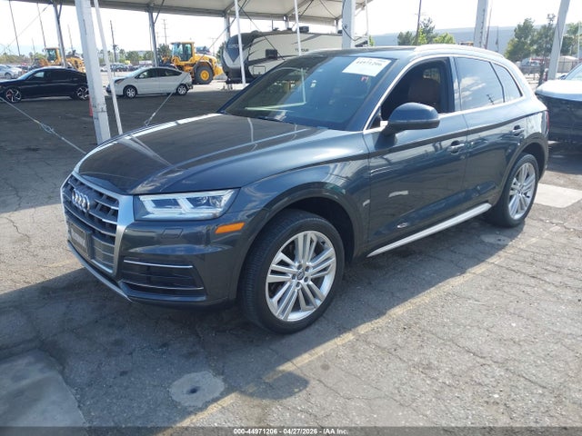 WA1BNAFY8J2176517 Audi Q5 2.0t Premium/2.0t Tech Premium