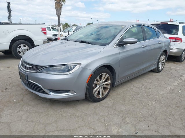 44971210 :رقم المزاد ، 1C3CCCABXFN537609 vin ، 2015 Chrysler 200 Limited مزاد بيع