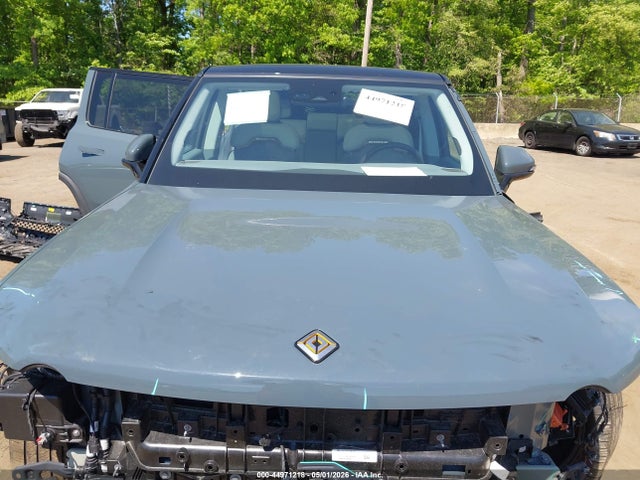 Продажа на аукционе авто 2026 Rivian R1s Quad Motor Max Pack, vin: 7PDSGABP9TN079995, номер лота: 44971218