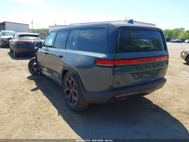 Продажа на аукционе авто 2026 Rivian R1s Quad Motor Max Pack, vin: 7PDSGABP9TN079995, номер лота: 44971218
