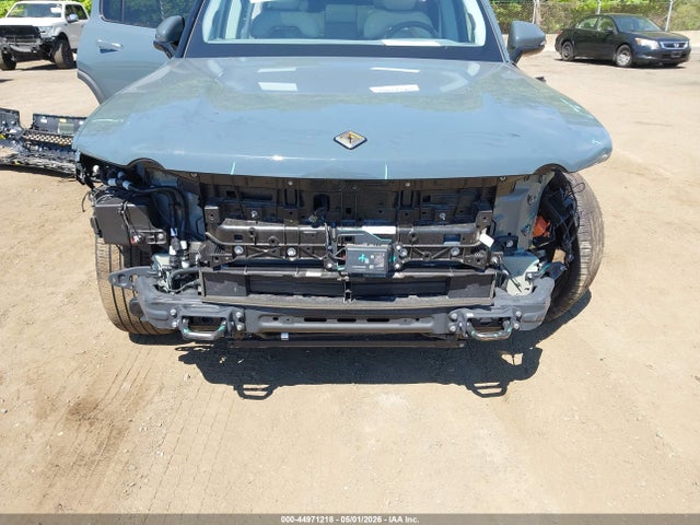 Продажа на аукционе авто 2026 Rivian R1s Quad Motor Max Pack, vin: 7PDSGABP9TN079995, номер лота: 44971218