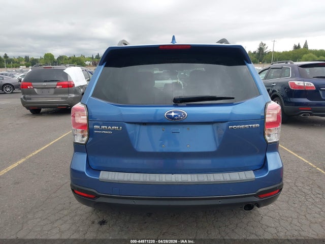 JF2SJARC0JH427935 Subaru Forester 2.5i Limited