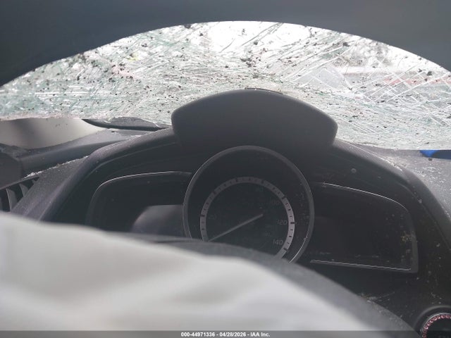 3MYDLBYV8HY162837 Toyota YARIS IA