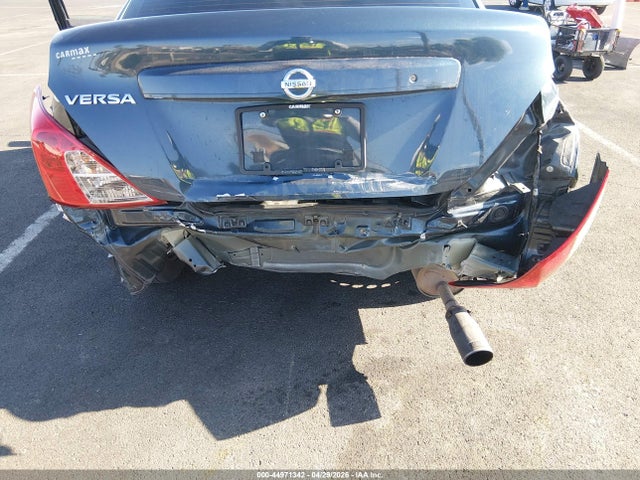 3N1CN7AP8HL866629 Nissan Versa 1.6 S
