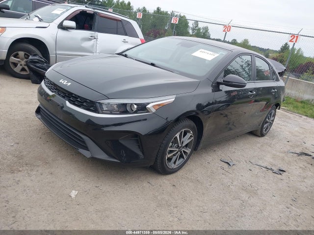 KIA Forte Lxs 2023 3KPF24AD3PE616676 Image 2