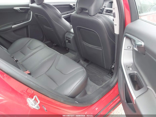 Volvo S60 T5 Dynamic 2017 YV126MFL2H2430462 Image 8
