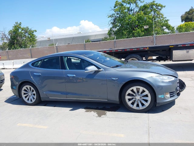 Продаж на аукціоні авто 2013 Tesla Model S, vin: 5YJSA1DN8DFP28982, номер лоту: 44971381