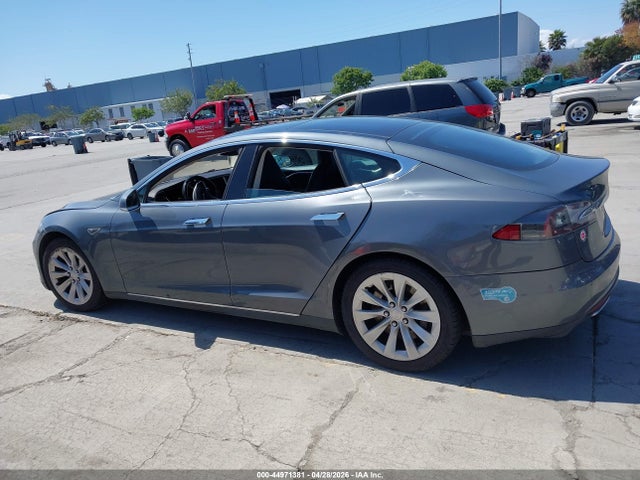 Продаж на аукціоні авто 2013 Tesla Model S, vin: 5YJSA1DN8DFP28982, номер лоту: 44971381