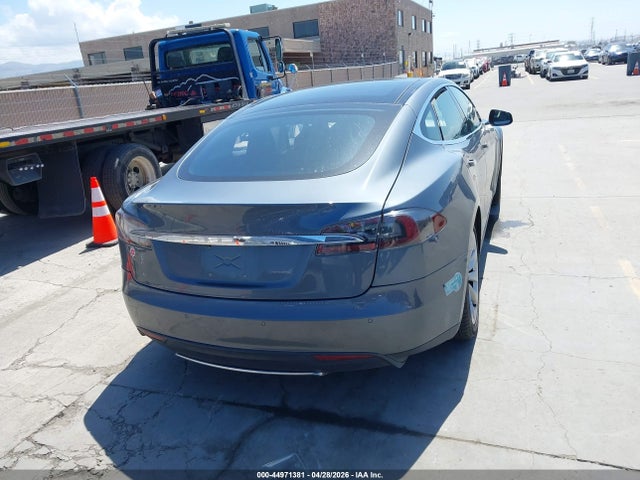 Продаж на аукціоні авто 2013 Tesla Model S, vin: 5YJSA1DN8DFP28982, номер лоту: 44971381