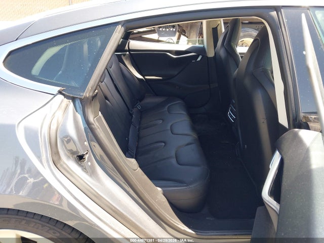 Продаж на аукціоні авто 2013 Tesla Model S, vin: 5YJSA1DN8DFP28982, номер лоту: 44971381