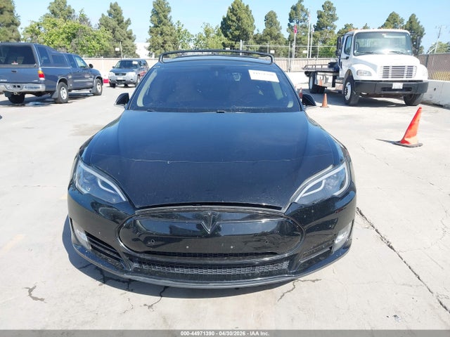 Tesla Model S P85 2014 5YJSA1H11EFP29464 Image 6