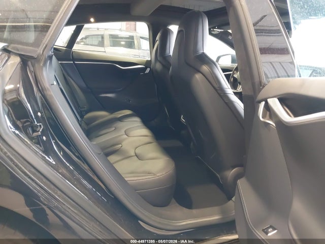 2015 Tesla Model S 85d/p85d მანქანა იყიდება აუქციონზე, vin: 5YJSA1E44FF105349, აუქციონის ნომერი: 44971395