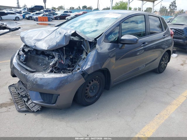 2015 Honda Fit Lx მანქანა იყიდება აუქციონზე, vin: 3HGGK5H5XFM774642, აუქციონის ნომერი: 44971402