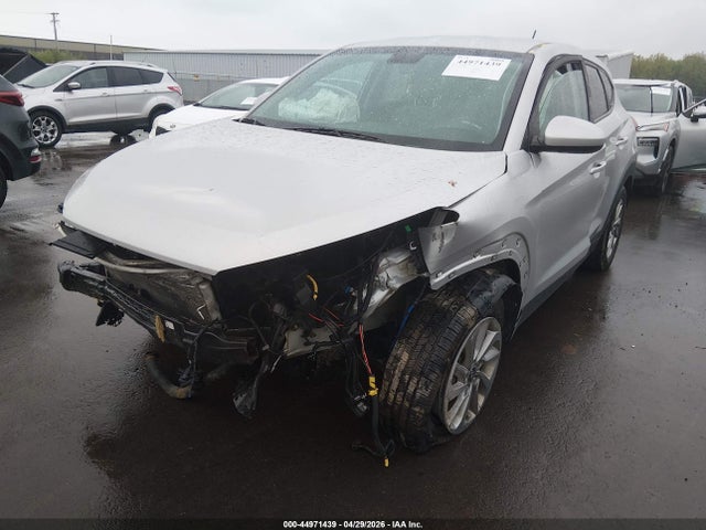 Продаж на аукціоні авто 2016 Hyundai Tucson Se, vin: KM8J23A42GU152135, номер лоту: 44971439