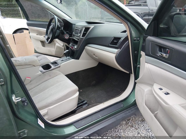 2014 Subaru Outback 2.5i Premium მანქანა იყიდება აუქციონზე, vin: 4S4BRBCC7E3226490, აუქციონის ნომერი: 44971475