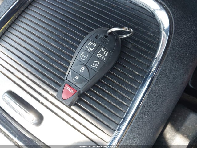 2C4RDGEG2KR750776 Dodge Grand Caravan Gt
