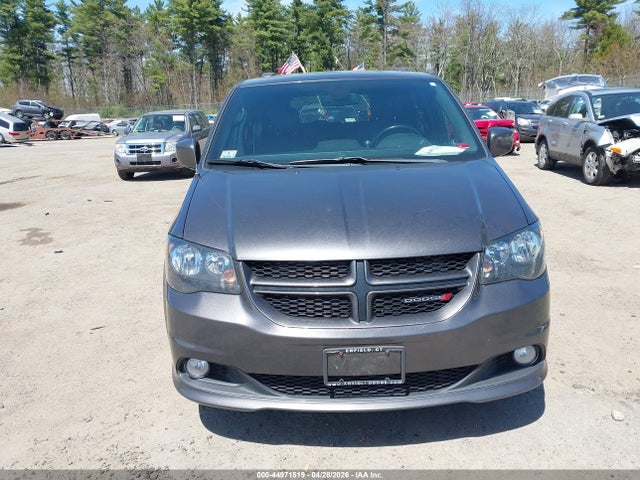 2C4RDGEG2KR750776 Dodge Grand Caravan Gt