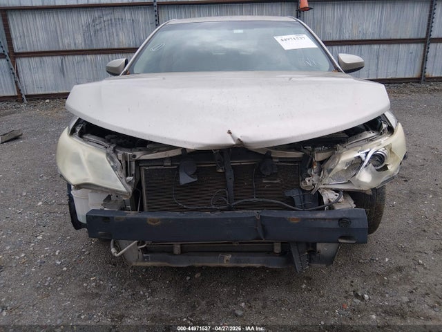 2013 Toyota Camry Le მანქანა იყიდება აუქციონზე, vin: 4T4BF1FK9DR326868, აუქციონის ნომერი: 44971537