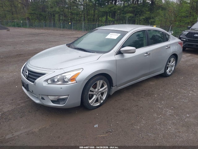 Продажа на аукционе авто 2013 Nissan Altima 3.5 S, vin: 1N4BL3AP4DC131391, номер лота: 44971555