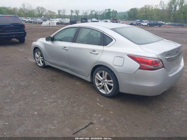 Продажа на аукционе авто 2013 Nissan Altima 3.5 S, vin: 1N4BL3AP4DC131391, номер лота: 44971555