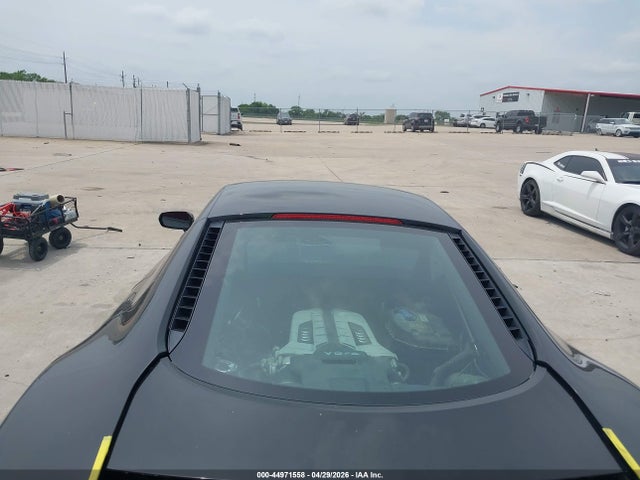 WUAAUAFG5F7000923 Audi R8 4.2