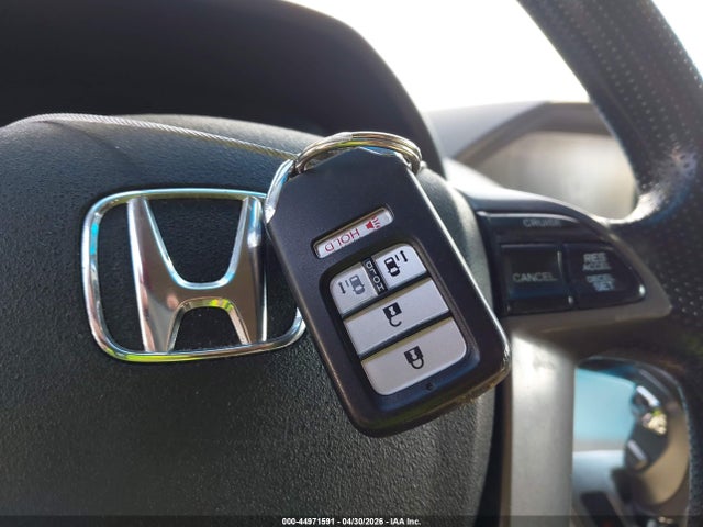 Продажа на аукционе авто 2014 Honda Odyssey Ex, vin: 5FNRL5H48EB021917, номер лота: 44971591