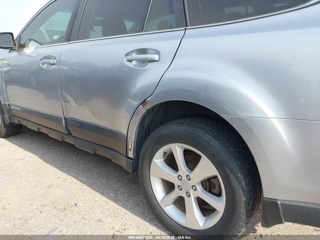 2013 Subaru Outback 2.5i Premium მანქანა იყიდება აუქციონზე, vin: 4S4BRCBCXD3209463, აუქციონის ნომერი: 44971605