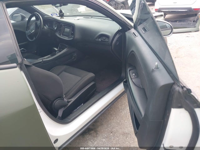 Aukcja sprzedaży 2016 Dodge Challenger Sxt, vin: 2C3CDZAG5GH232184, numer aukcji: 44971606