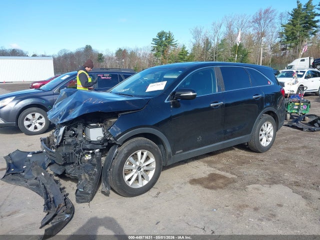 5XYPGDA51KG563714 KIA Sorento 3.3l Lx