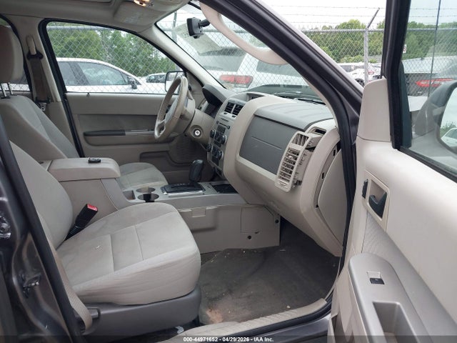 2010 Ford Escape Xlt მანქანა იყიდება აუქციონზე, vin: 1FMCU0D70AKB79358, აუქციონის ნომერი: 44971652