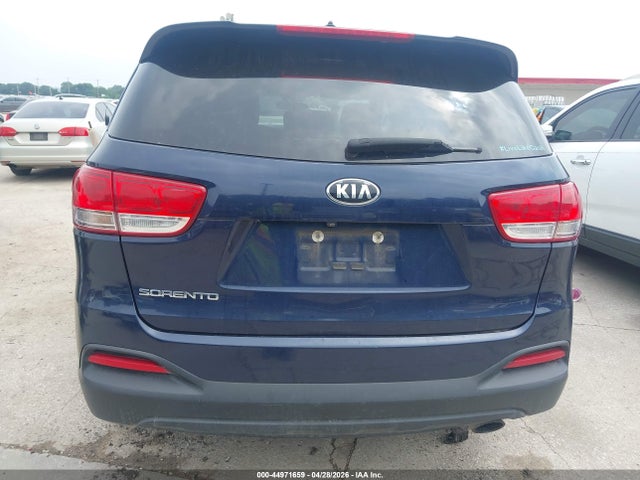 44971659 :رقم المزاد ، 5XYPG4A58HG337758 vin ، 2017 Kia Sorento 3.3l Lx مزاد بيع