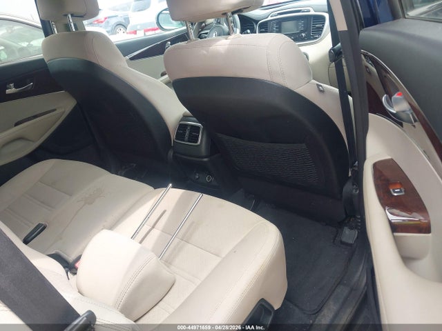 44971659 :رقم المزاد ، 5XYPG4A58HG337758 vin ، 2017 Kia Sorento 3.3l Lx مزاد بيع