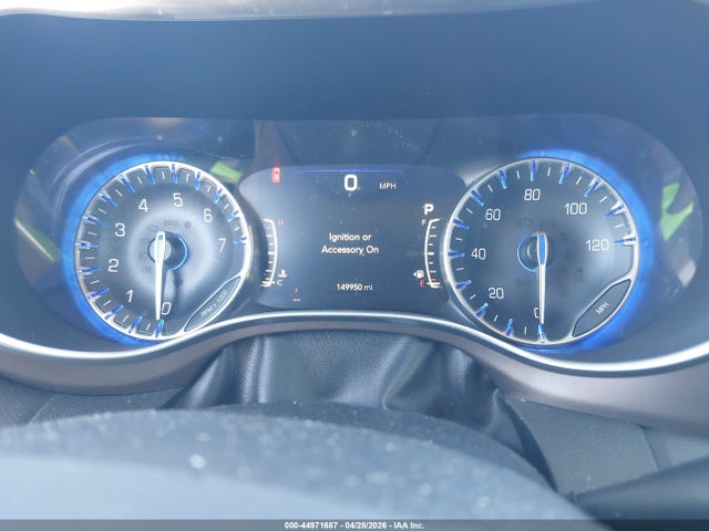 44971687 :رقم المزاد ، 2C4RC1EG9JR260737 vin ، 2018 Chrysler Pacifica Touring L Plus مزاد بيع