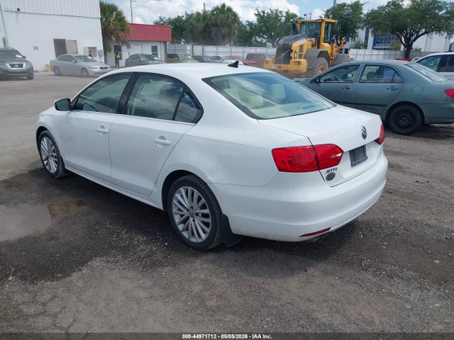 44971712 :رقم المزاد ، 3VWLL7AJ1DM369762 vin ، 2013 Volkswagen Jetta 2.0l Tdi مزاد بيع