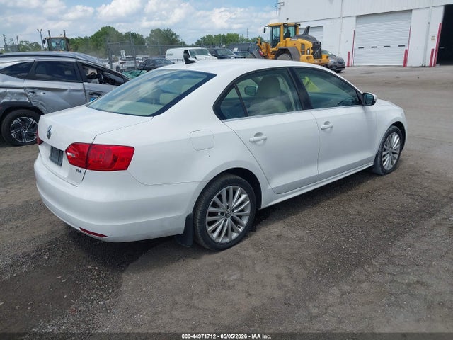 44971712 :رقم المزاد ، 3VWLL7AJ1DM369762 vin ، 2013 Volkswagen Jetta 2.0l Tdi مزاد بيع