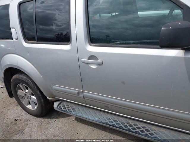 44971726 :رقم المزاد ، 5N1AR1NB4AC602390 vin ، 2010 Nissan Pathfinder Se مزاد بيع