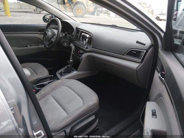 5NPD84LF9HH002779 Hyundai ELANTRA SE