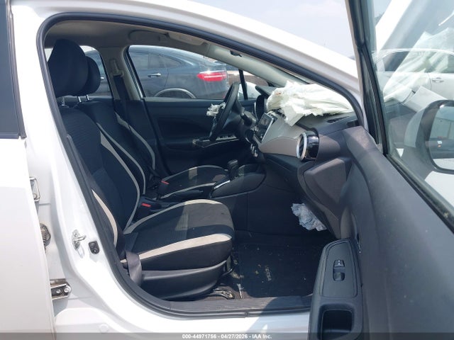 Продажа на аукционе авто 2022 Nissan Versa 1.6 Sv Xtronic Cvt, vin: 3N1CN8EV4NL844749, номер лота: 44971756