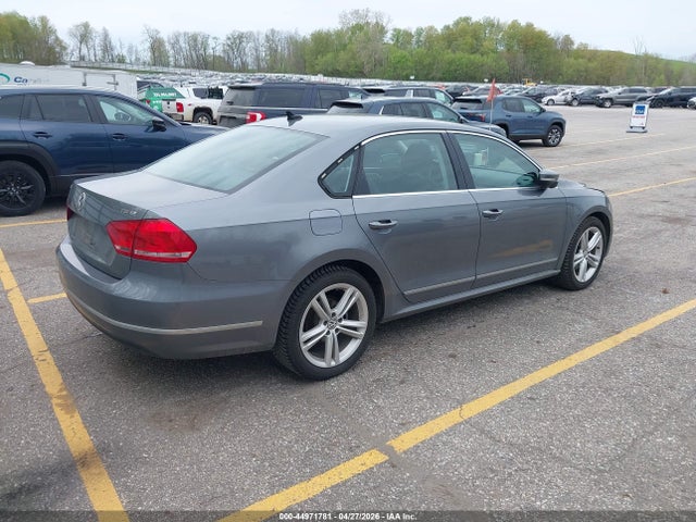 Продаж на аукціоні авто 2015 Volkswagen Passat 1.8t Se, vin: 1VWBS7A32FC078272, номер лоту: 44971781