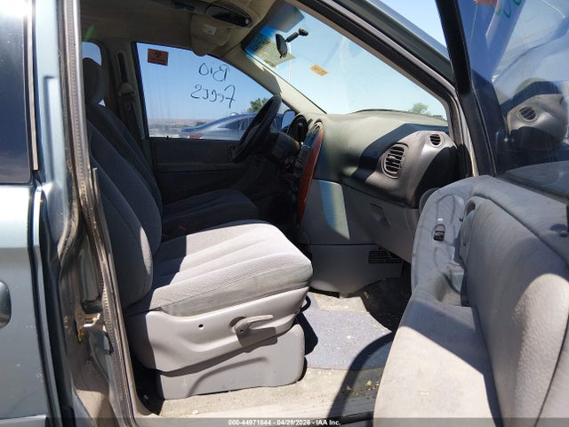 44971844 :رقم المزاد ، 1C4GP45R95B341692 vin ، 2005 Chrysler Town & Country مزاد بيع