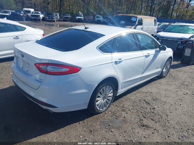 2013 Ford Fusion Hybrid Se მანქანა იყიდება აუქციონზე, vin: 3FA6P0LU8DR173796, აუქციონის ნომერი: 44971863