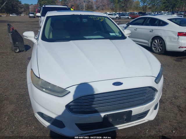 2013 Ford Fusion Hybrid Se მანქანა იყიდება აუქციონზე, vin: 3FA6P0LU8DR173796, აუქციონის ნომერი: 44971863